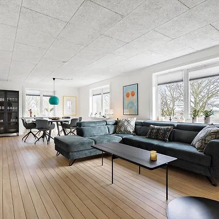 1011-ringkobing-n-j-fjordsvej-1 *