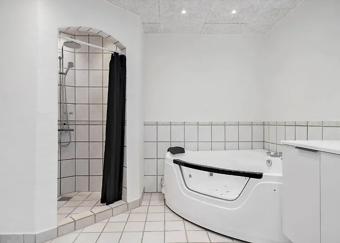 Holiday home 1011-ringkobing-n-j-fjordsvej-1 *