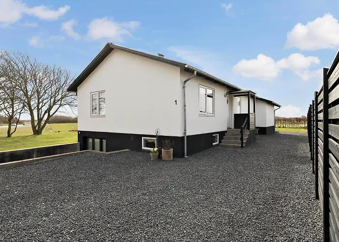 1011-ringkobing-n-j-fjordsvej-1 Ringkobing